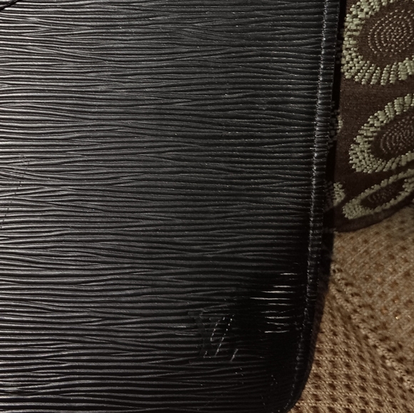 Louis Vuitton black epi briefcase - Picture 3 of 9